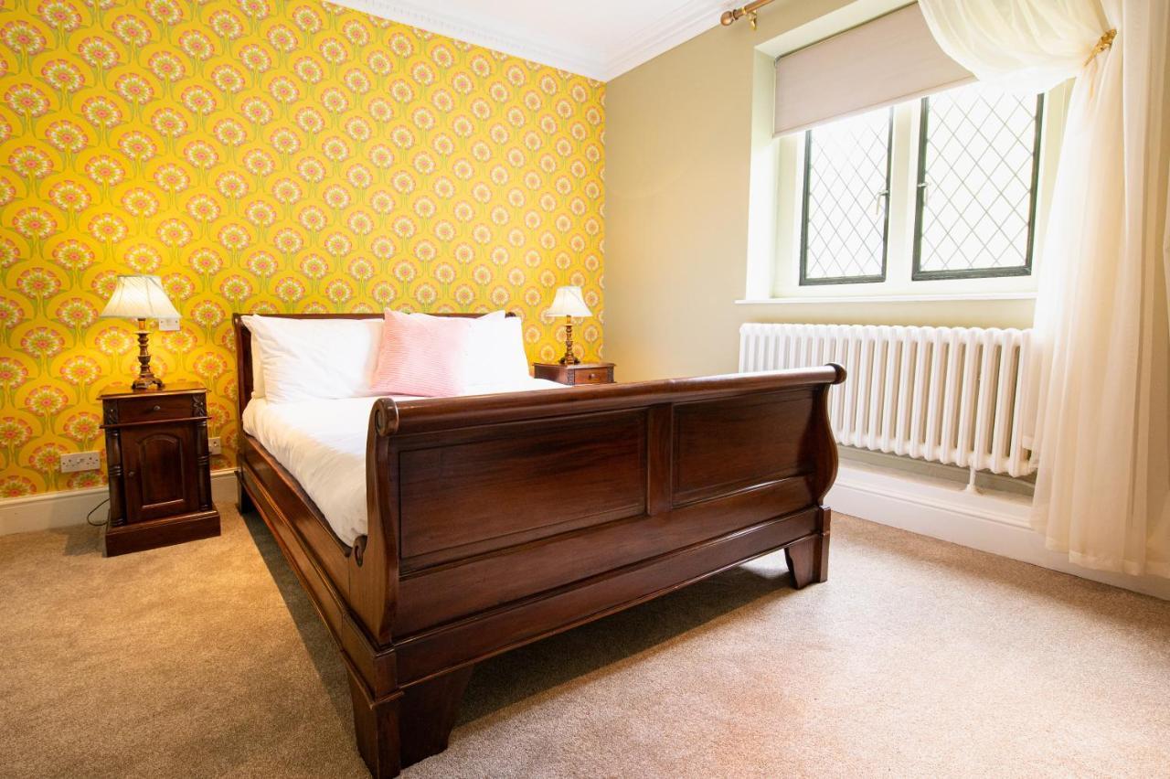 Miskin Manor Hotel هينسول المظهر الخارجي الصورة