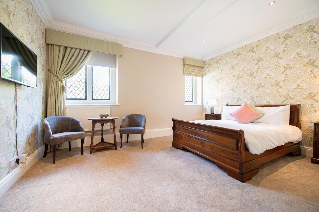 Miskin Manor Hotel هينسول المظهر الخارجي الصورة