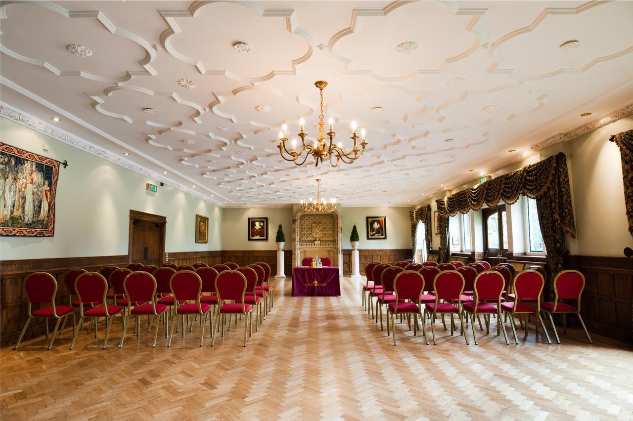 Miskin Manor Hotel هينسول المظهر الخارجي الصورة