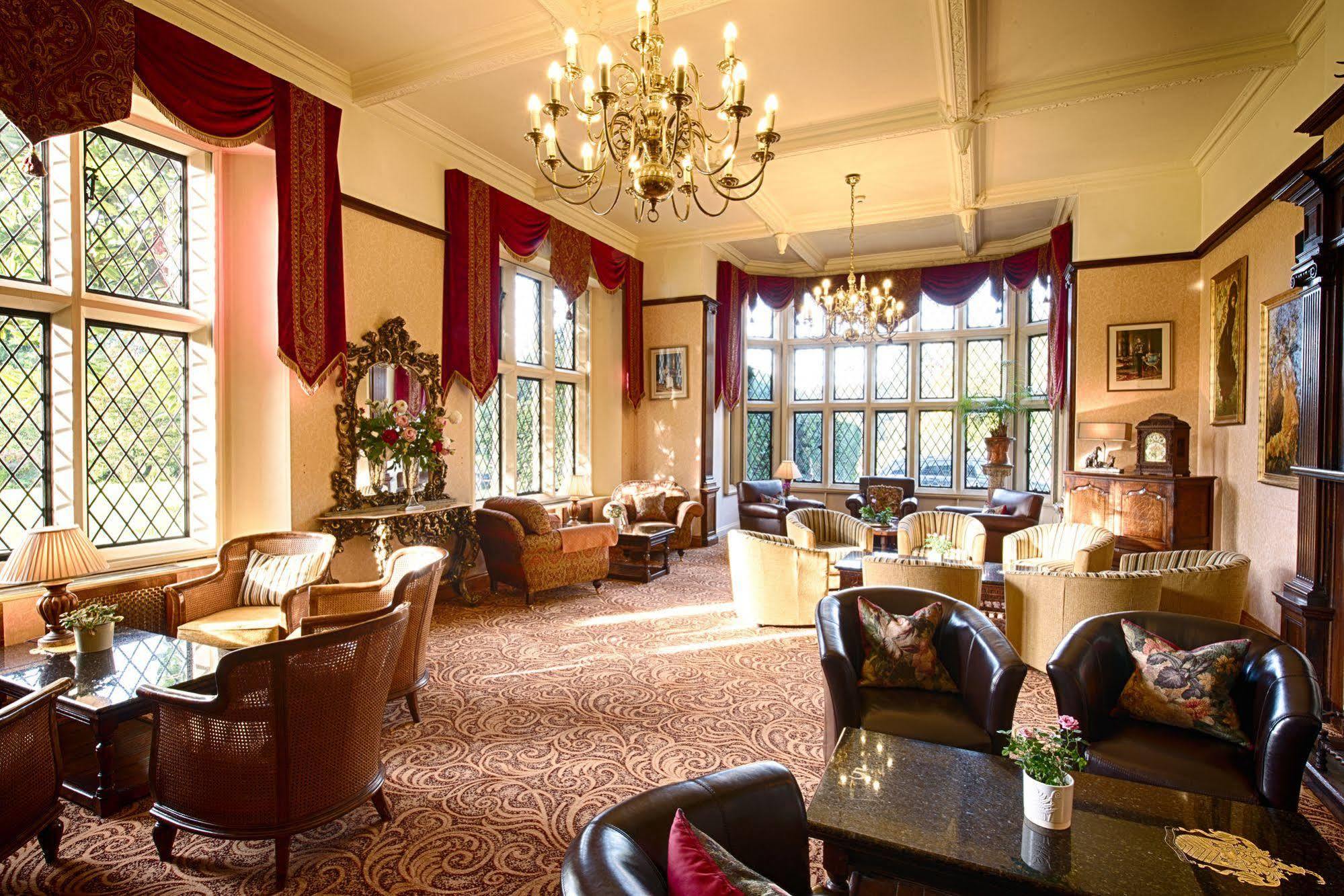 Miskin Manor Hotel هينسول المظهر الخارجي الصورة