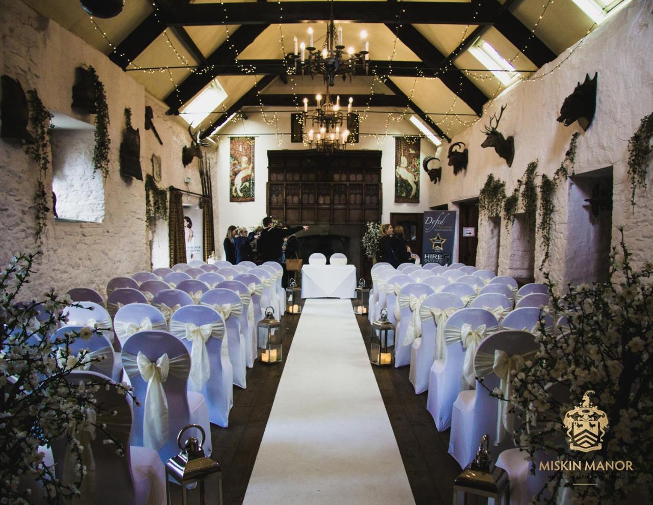 Miskin Manor Hotel هينسول المظهر الخارجي الصورة
