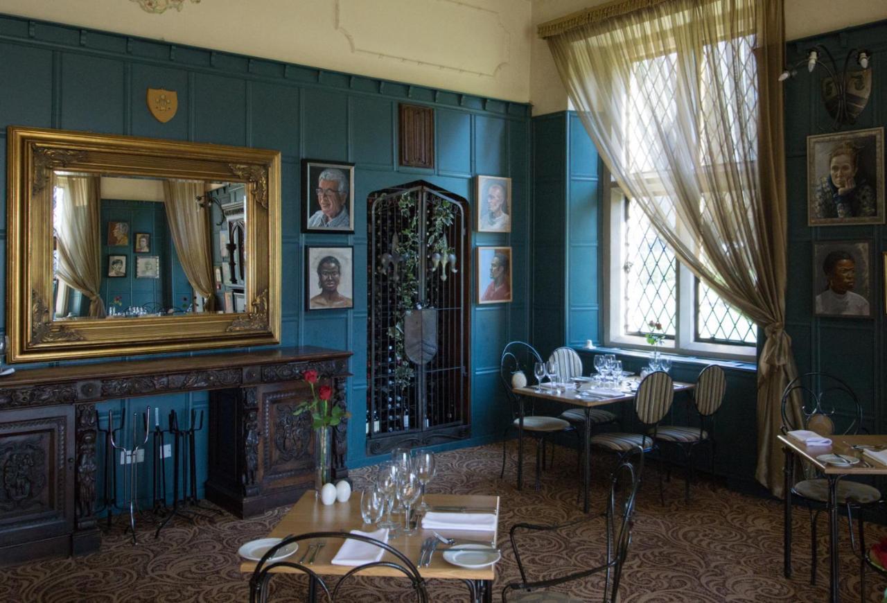 Miskin Manor Hotel هينسول المظهر الخارجي الصورة